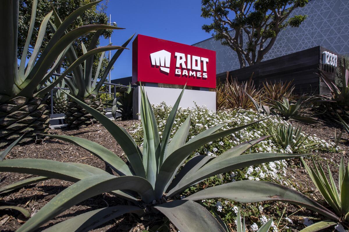 Riot Games Announces Layoffs of 530 Employees and the Sunset of Riot Forge
