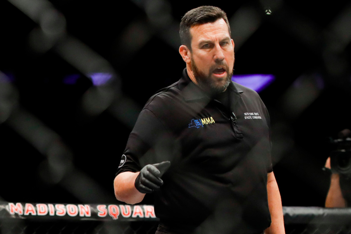 Daniel Cormier clarifies his stance on Alex Pereira's knockout after facing criticism
