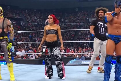 Exclusive: WWE Veteran Reacts to Carlito's Hilarious Heel Turn on SmackDown