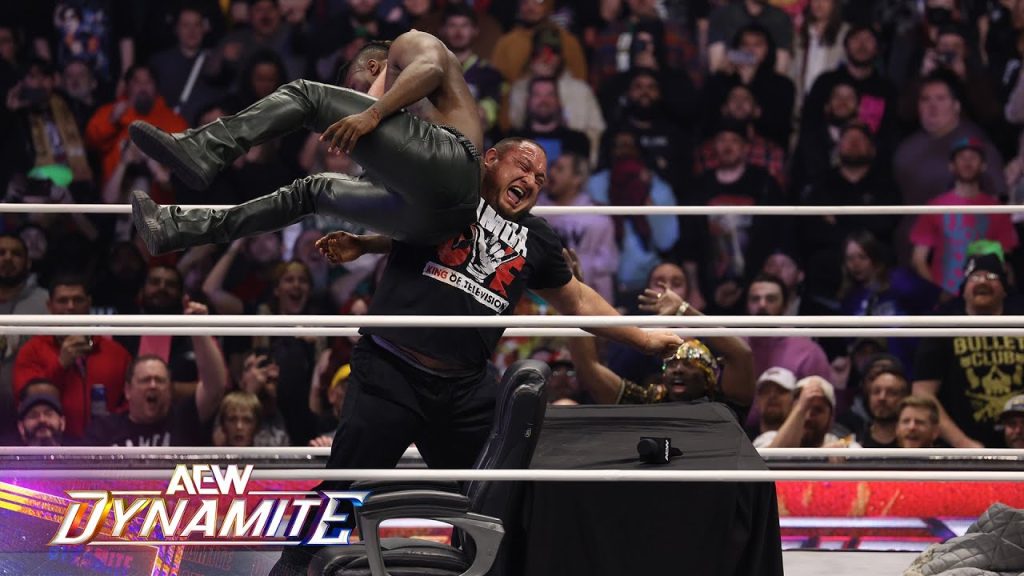 Swerve Strickland Signs AEW Dynamite Contract in Blood After Samoa Joe ...